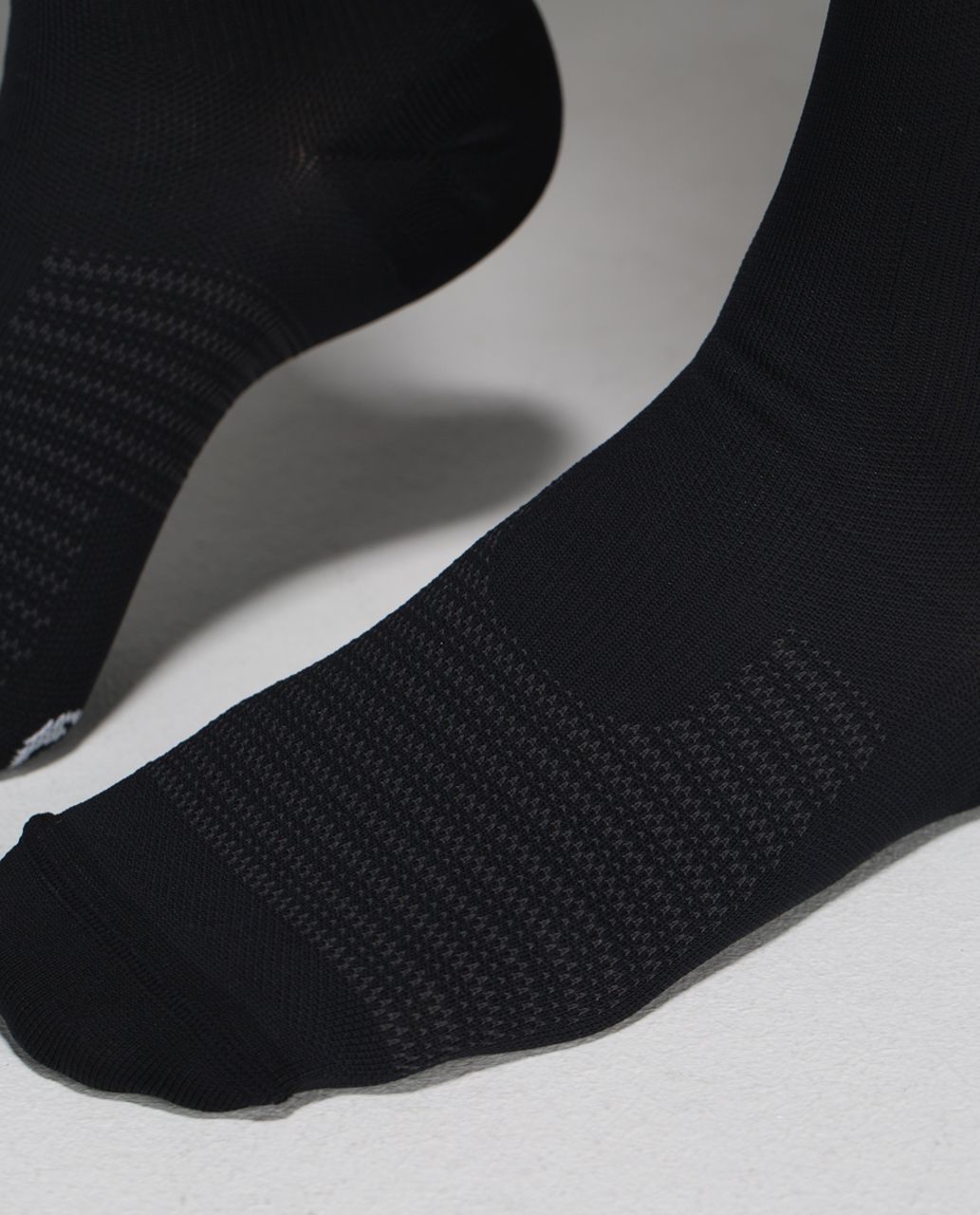 Lululemon Womens Keep It Tight Sock - Tight Solid Black White