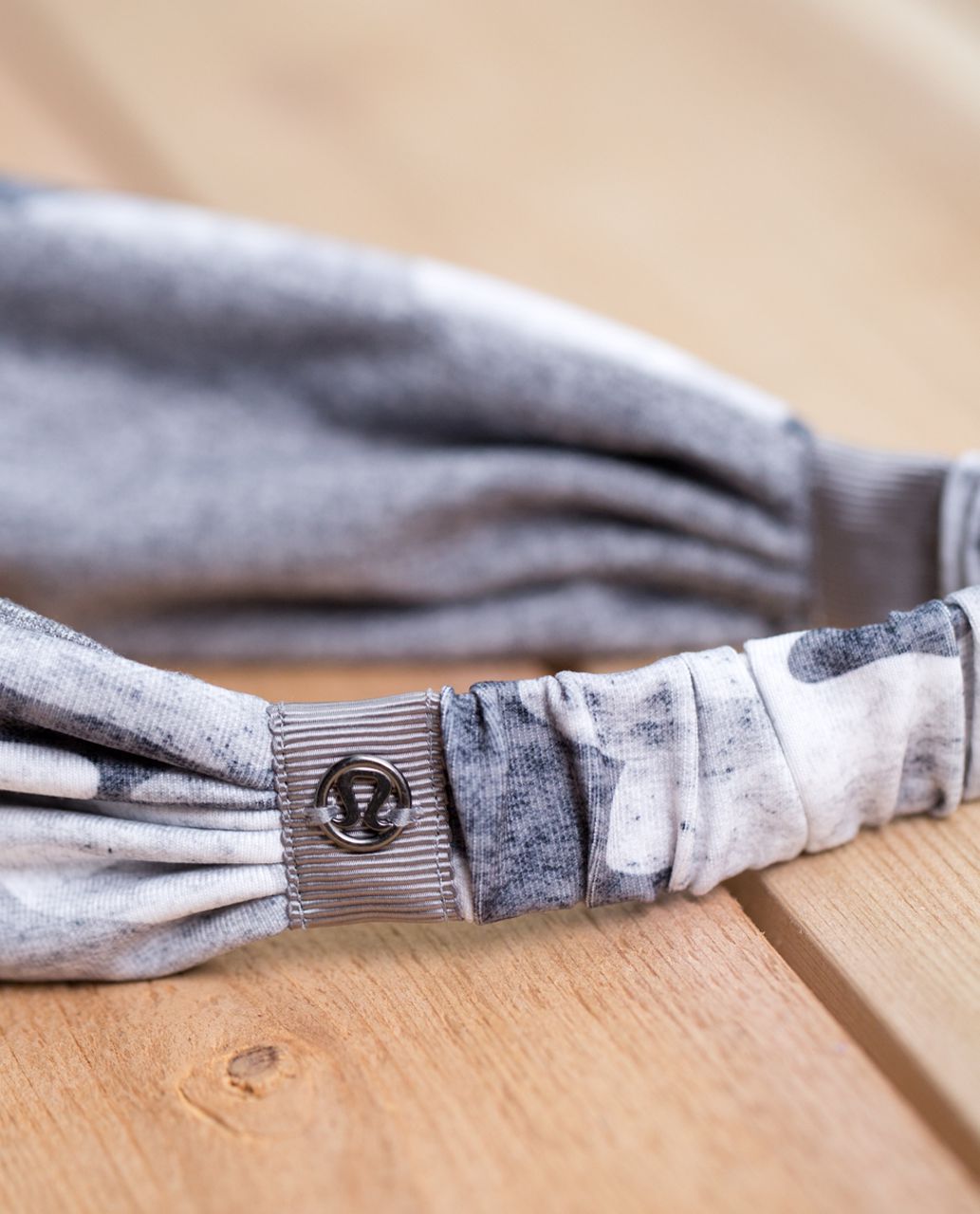 Lululemon Bang Buster Headband *Reversible - Lotus Camo Remix Heathered Slate Multi / Heathered Slate