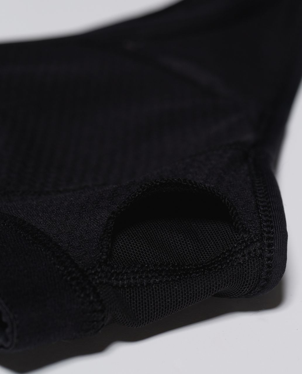 Lululemon Easy Breath Bra - Black - lulu fanatics