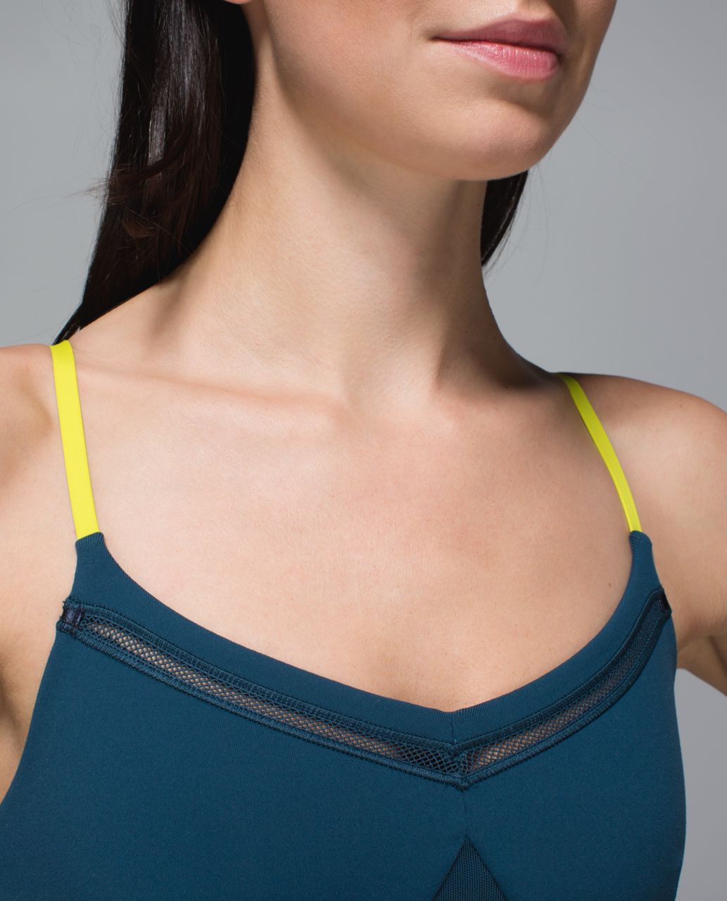 Lululemon Just Breathe Tank - Alberta Lake / Split Pea