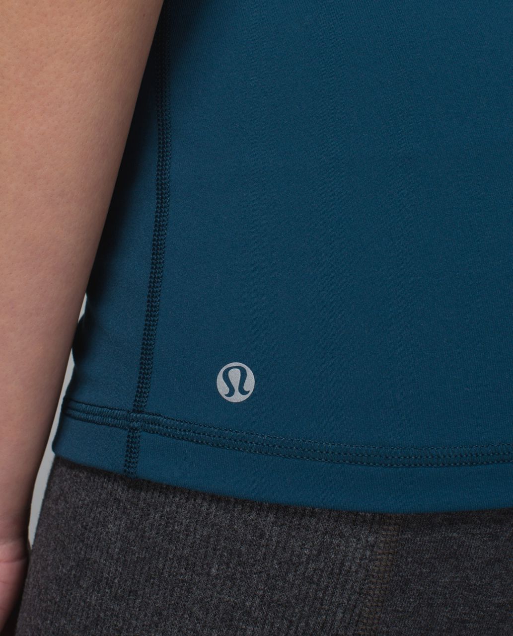 Lululemon Just Breathe Tank - Alberta Lake / Split Pea