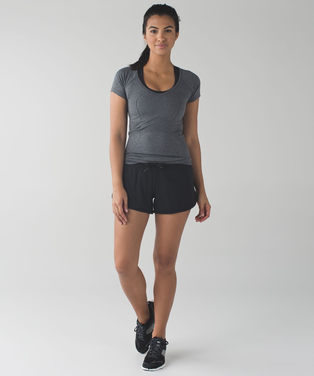 Lululemon Seek The Heat Short - Black