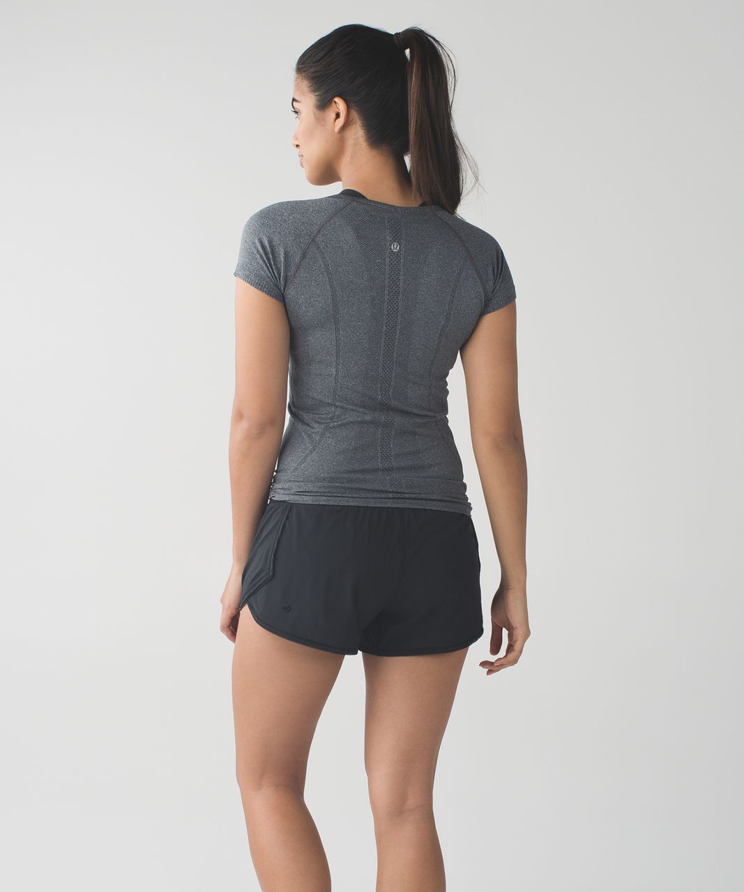 Lululemon Seek The Heat Short - Black