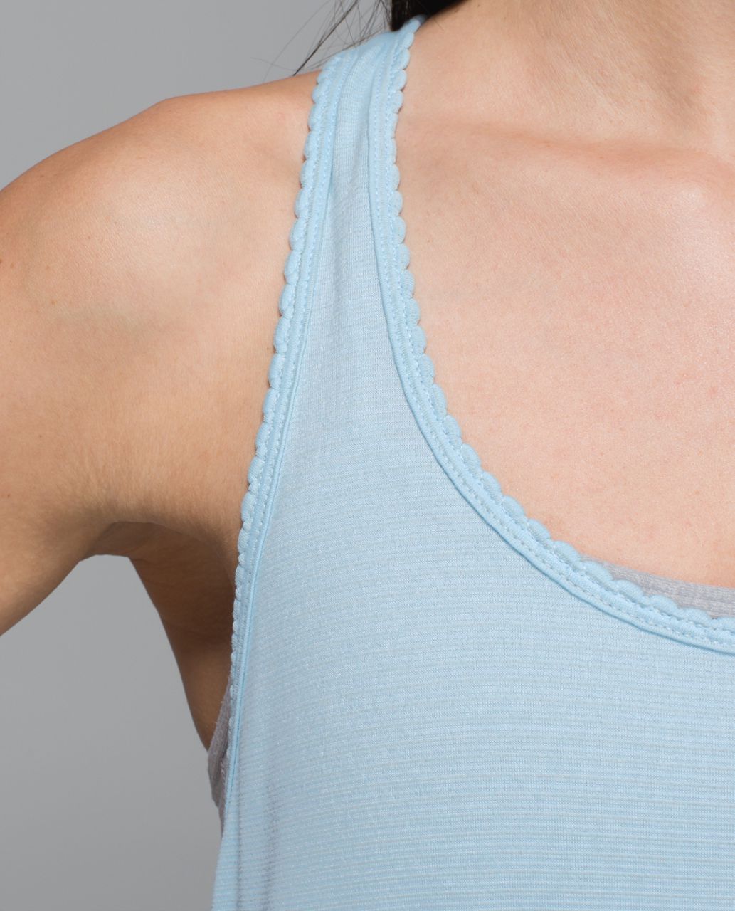 Lululemon 105 F Singlet - Heathered Caspian Blue