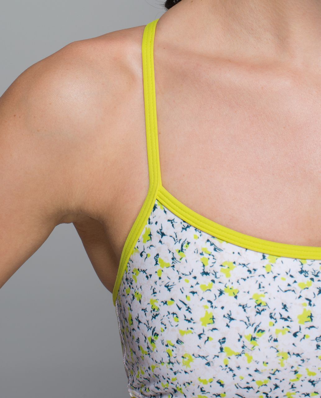 Lululemon Flow Y Bra IV - Fresh Fleur Neutral Blush Split Pea / Split Pea