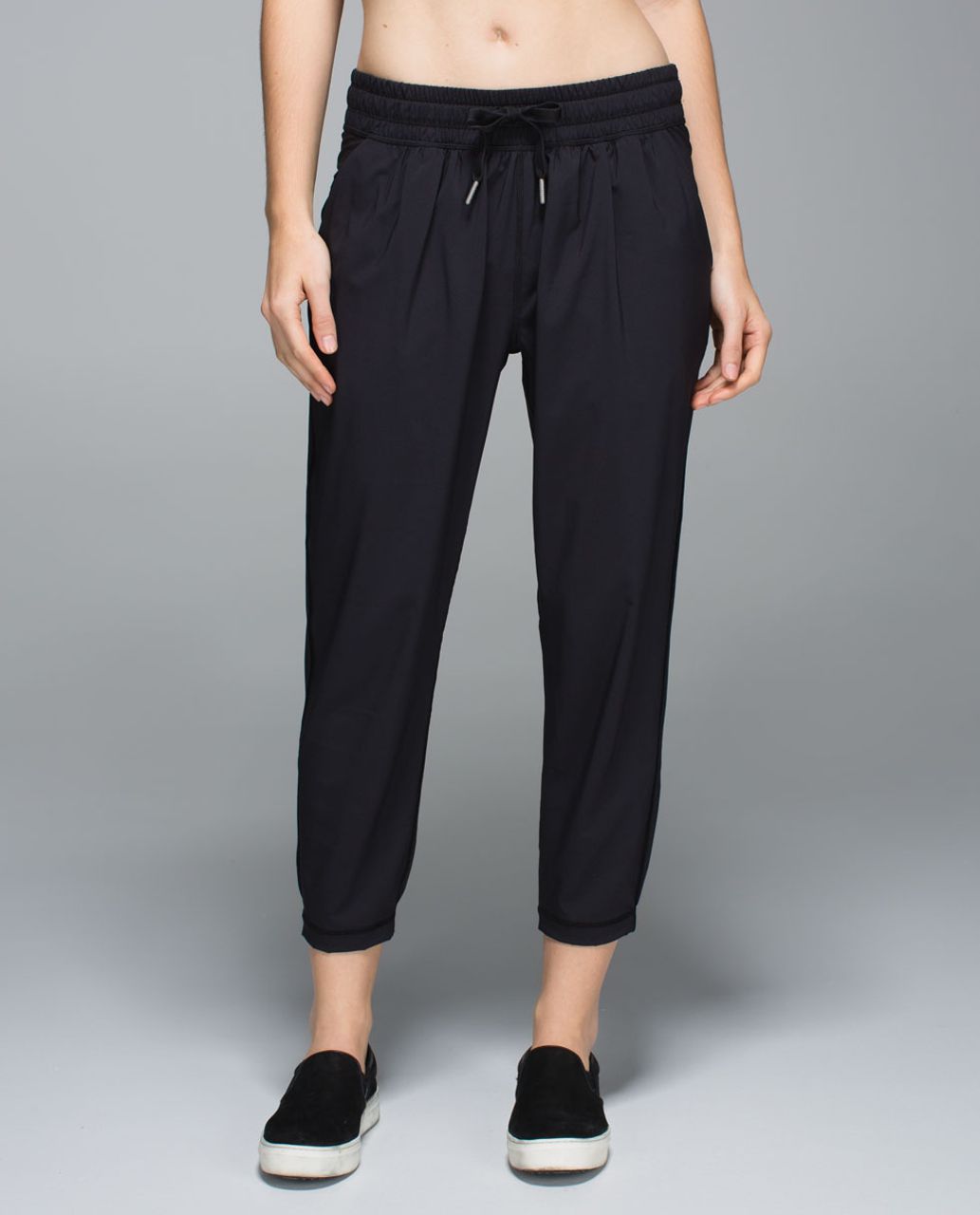 Lululemon Namaskar Crop - Black - lulu 