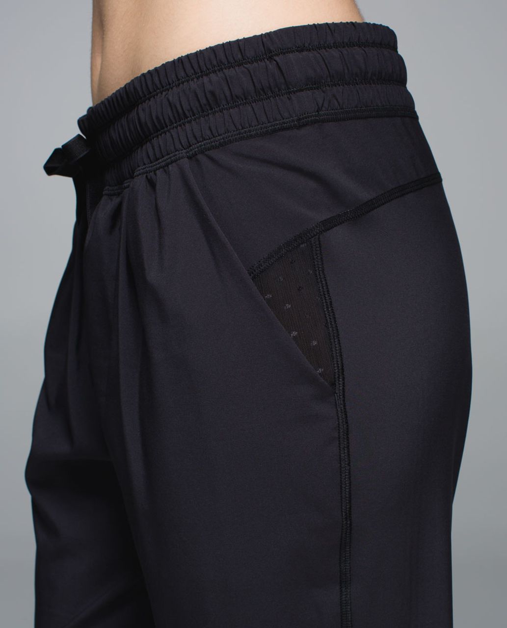 Lululemon Namaskar Crop - Black