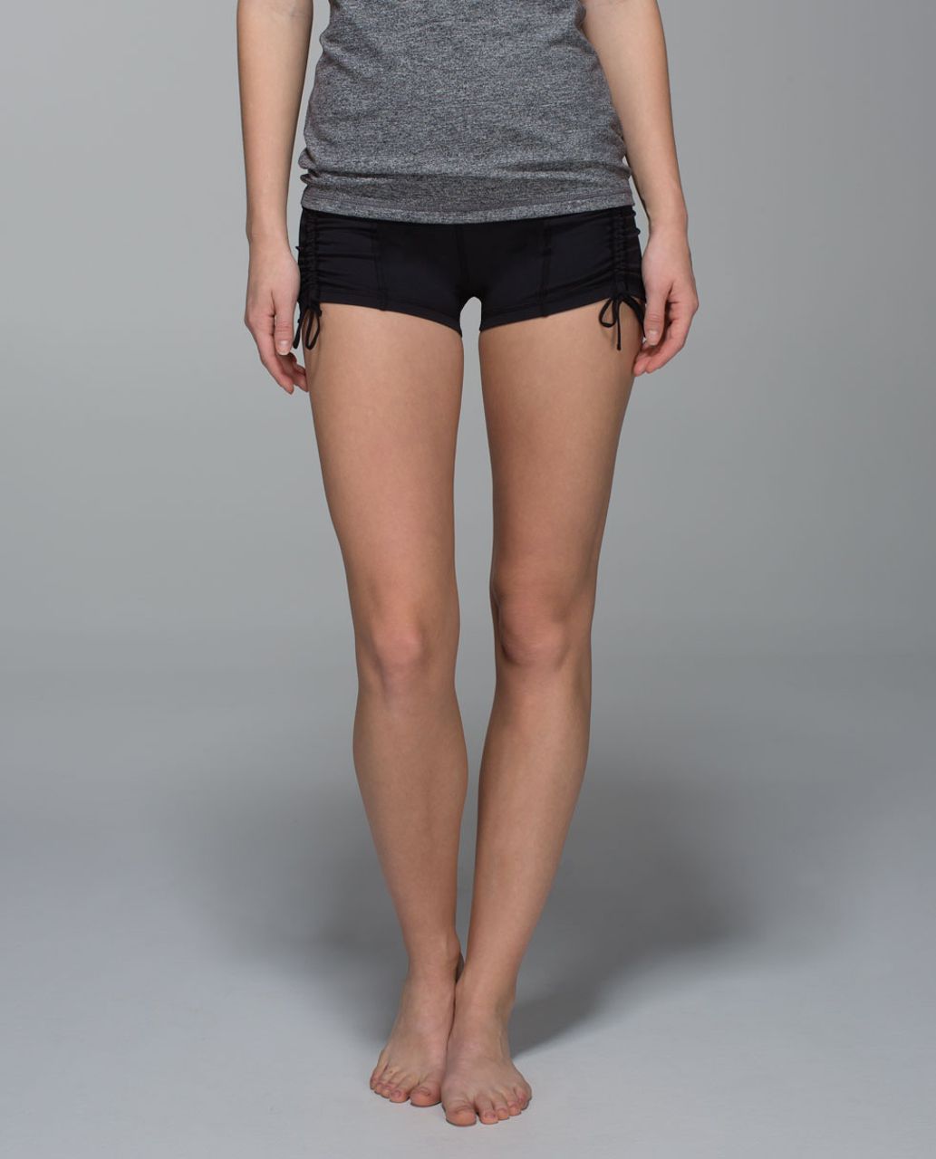 Lululemon Hot Hot Short - Black