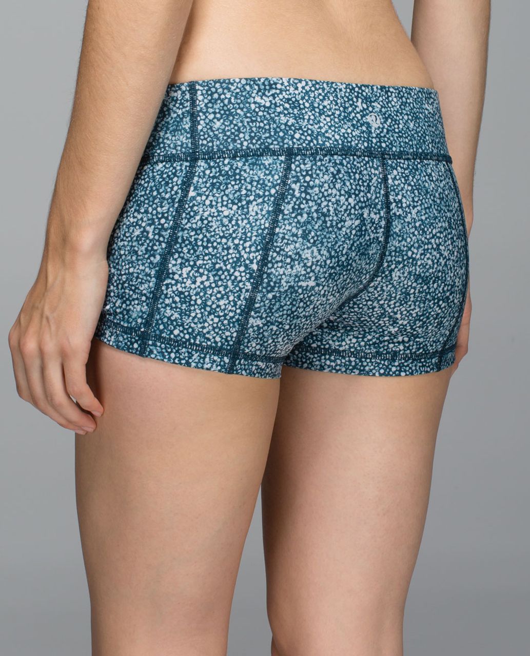 Lululemon Hot Hot Short - Pebble Print Parfait Pink Alberta Lake