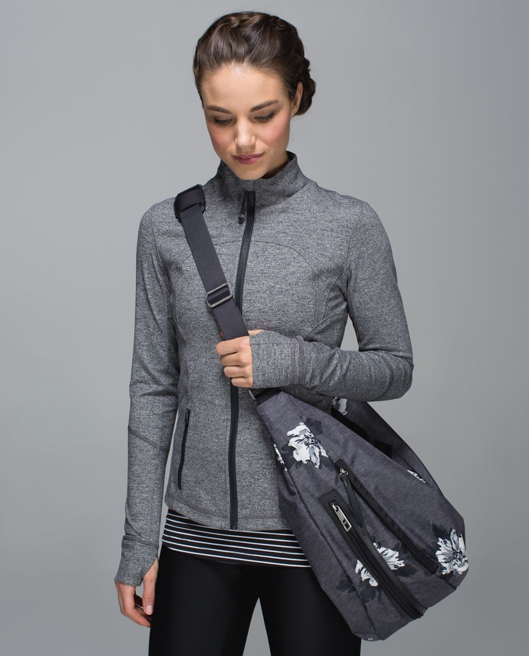 Lululemon Resolution Hobo - Atomic Flower Silver Spoon Black / Deep Coal