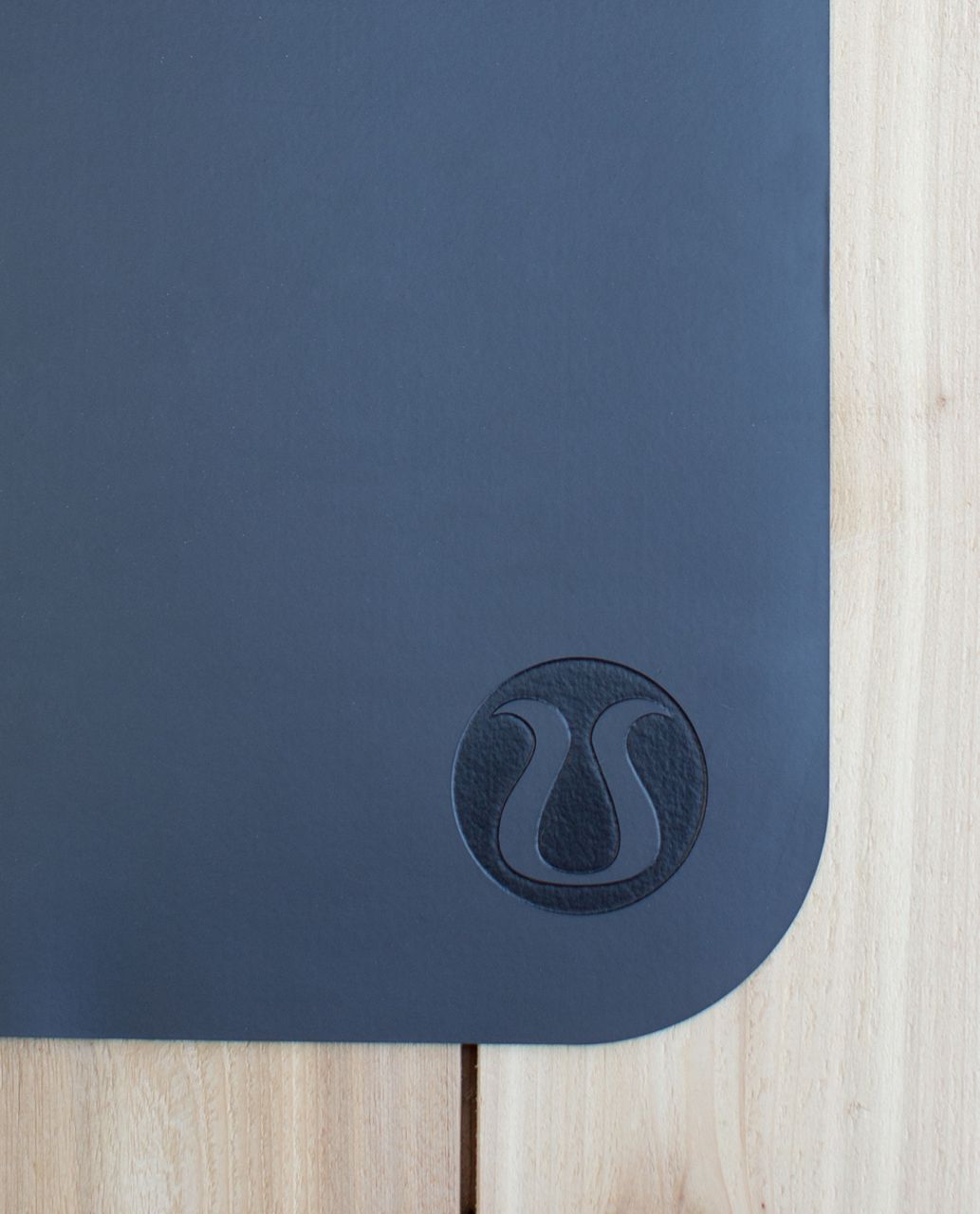 Lululemon The Mat 3mm - Soot / Black / Ghost																																				The Mat 3mm - Soot / Black / Ghost