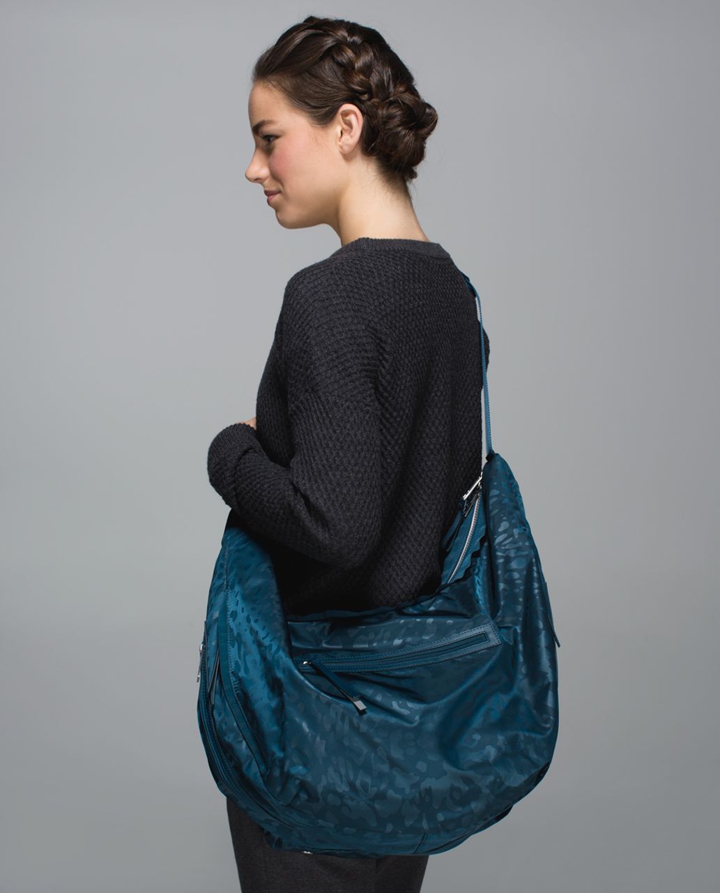 Lululemon Resolution Hobo - Animal 