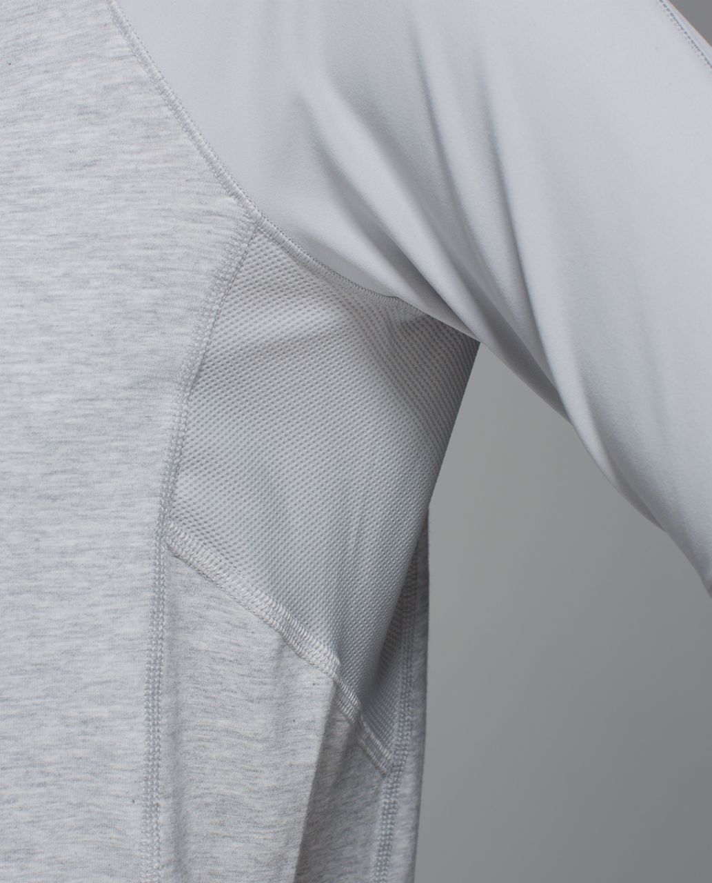 Lululemon Clip-In Long Sleeve - Heathered Silver Spoon / Silver Spoon