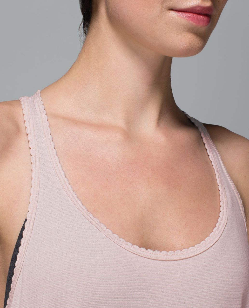 Lululemon 105 F Singlet - Heathered Parfait Pink