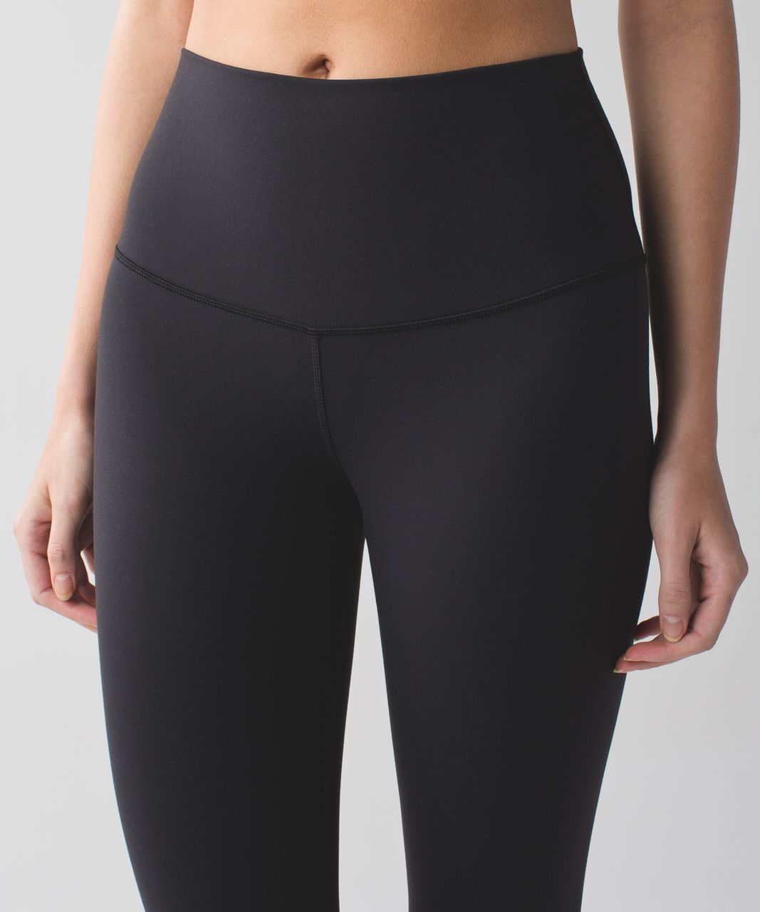 Lululemon Leggings Womens Size 4 Black Wunder Under Stirrup Pant