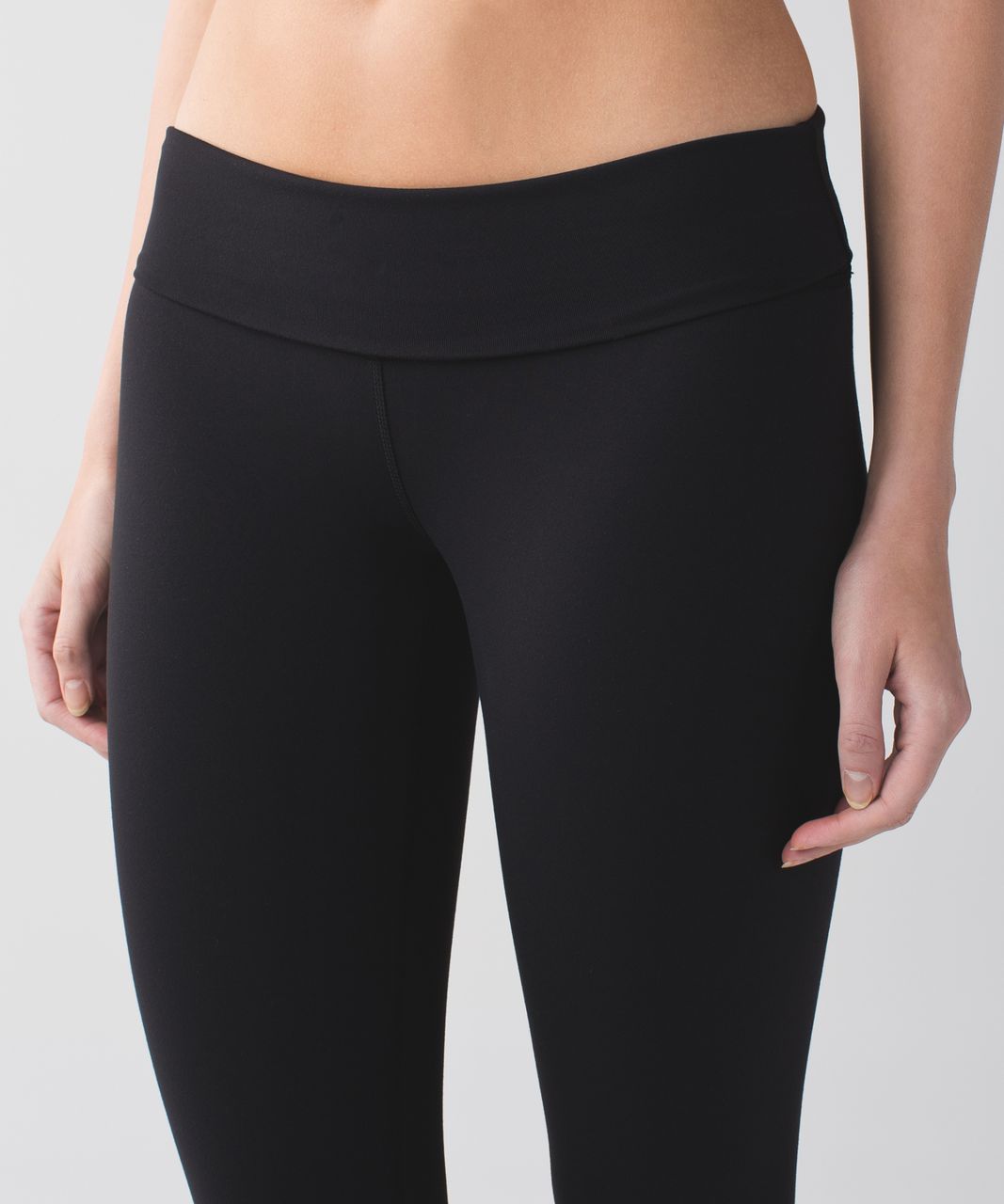 Lululemon Leggings Womens Size 4 Black Wunder Under Stirrup Pant Dramatic  Static