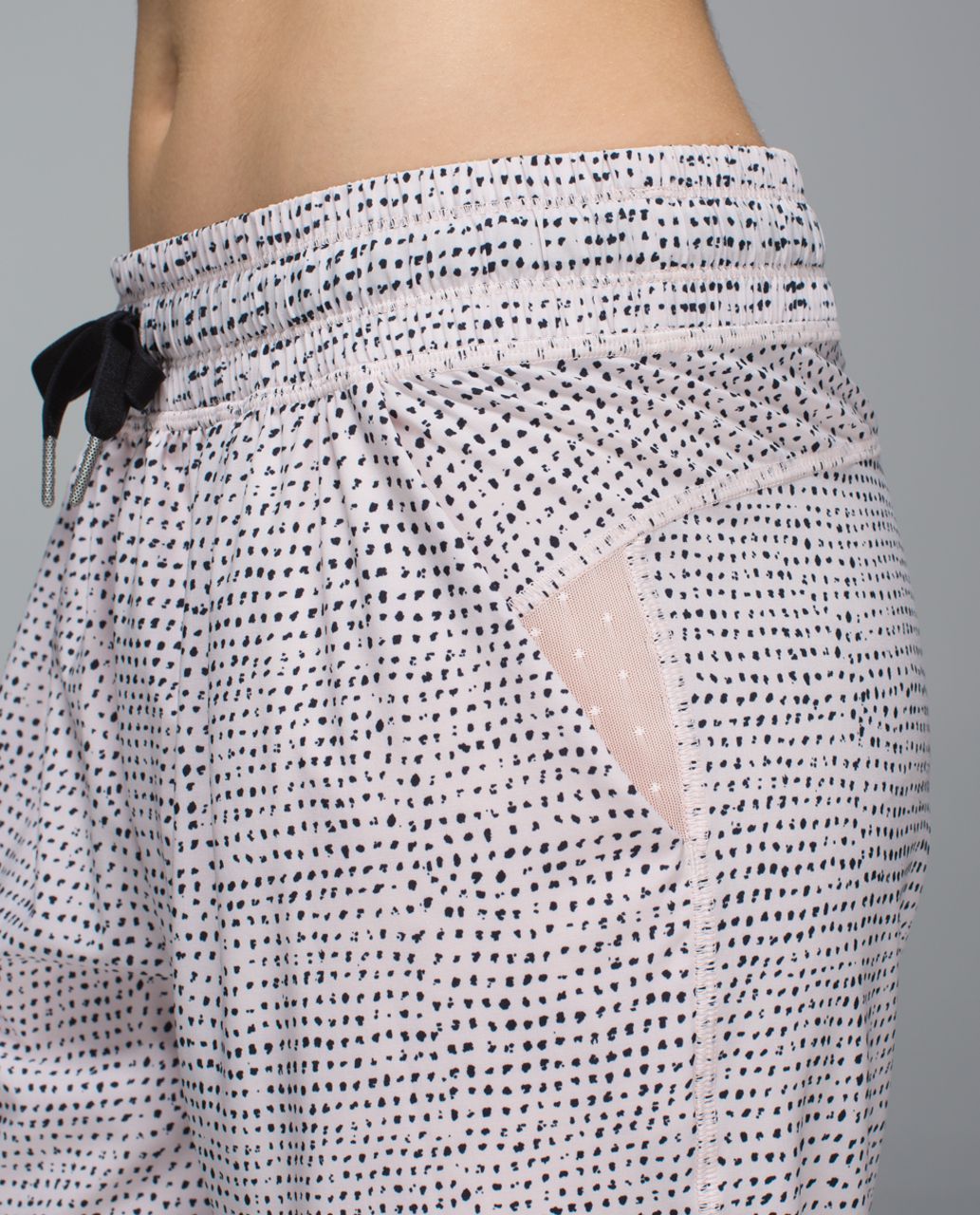 Lululemon Namaskar Crop - Speckle Dot Parfait Pink Black