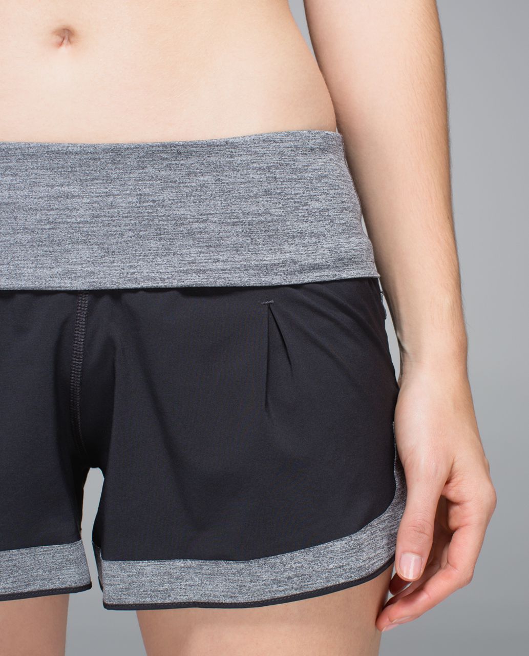 Lululemon Ready To Roll Short - Deep Coal / Heathered Deep Coal