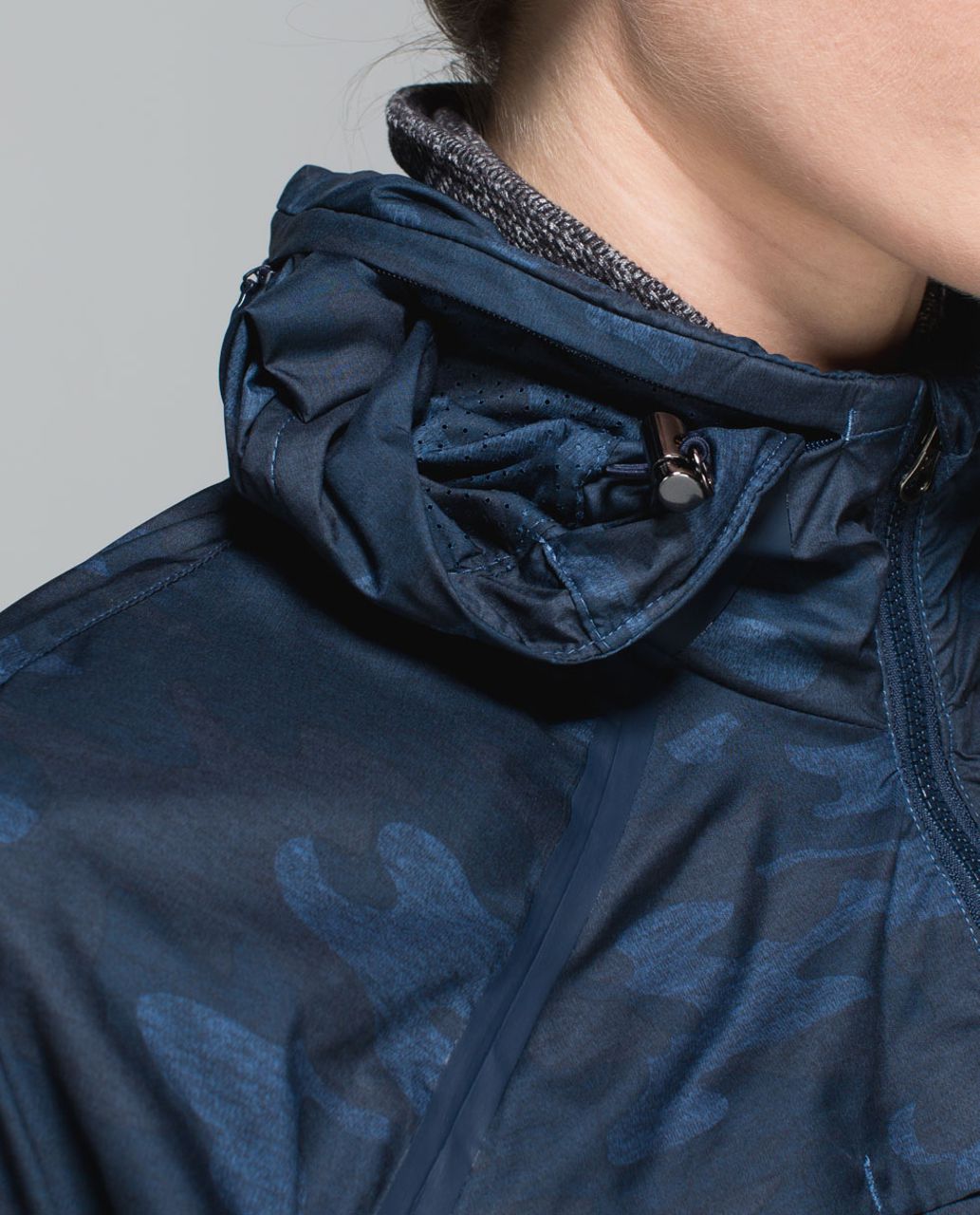 Lululemon Miss Misty Jacket - Heathered Texture Lotus Camo Oil Slick Blue