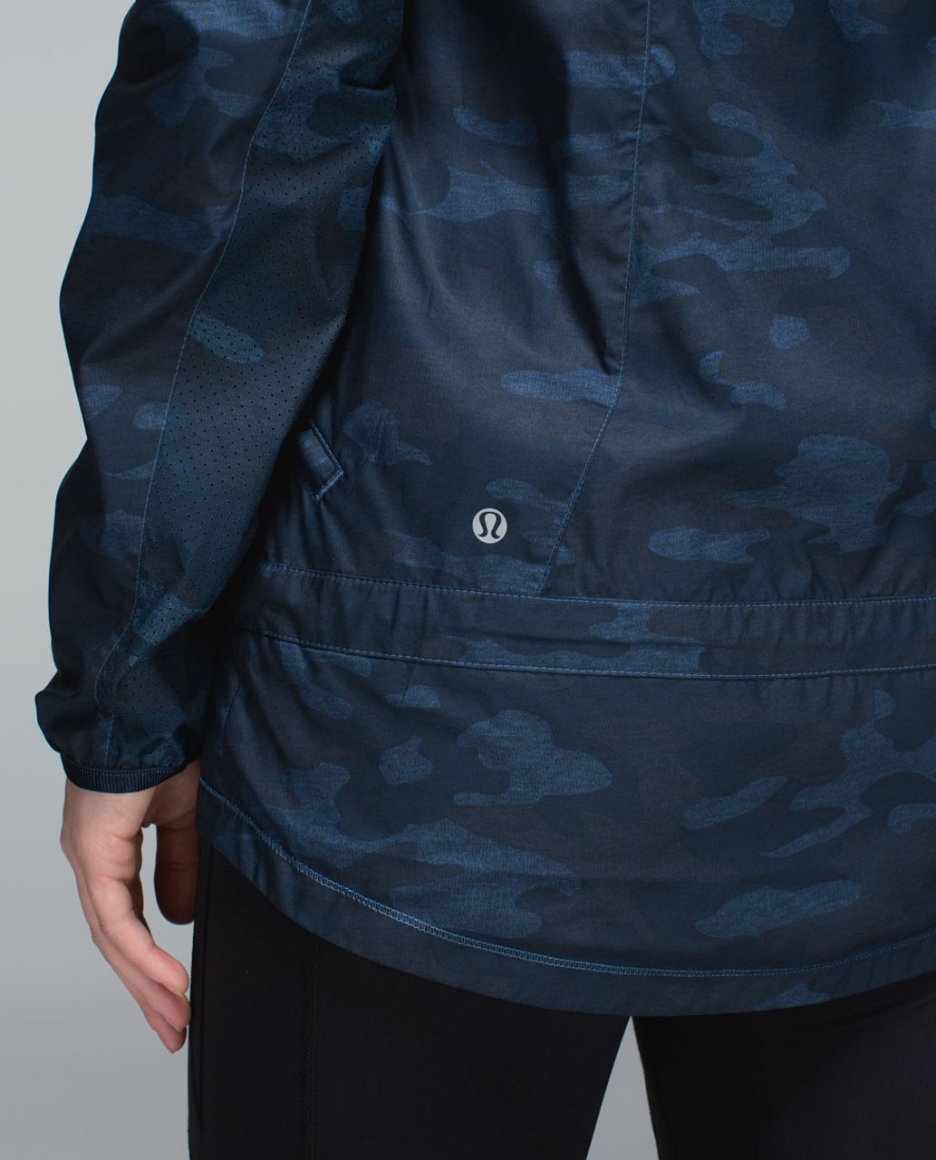 Lululemon Miss Misty Jacket - Heathered Texture Lotus Camo Oil Slick Blue