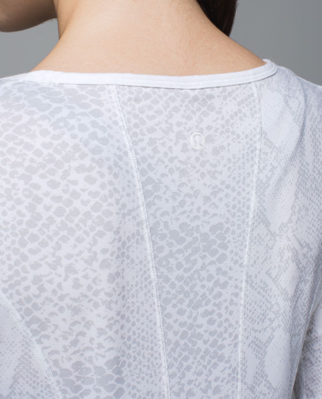 Lululemon Between The Lines Long Sleeve - Desert Snake White Silver Fox / White