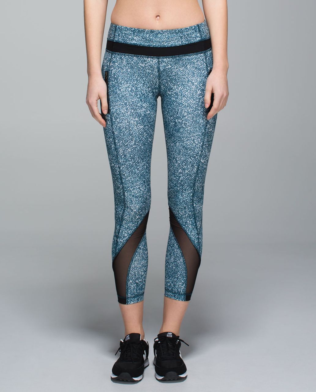 Lululemon Inspire Tight II Full-On Luxtreme Leggings With Mesh Panel Pebble  Print Parfait Pink Alberta Lake/Black Polyester Women's Size 12