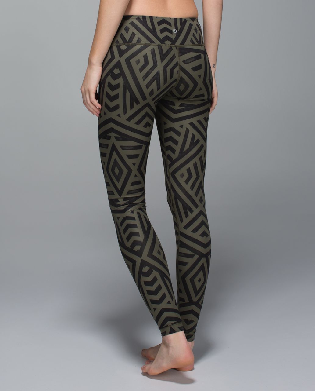 lululemon athletica, Pants & Jumpsuits, Lululemon Wunder Under Leggings  Chevron Shuffle Fatigue Green Black 4