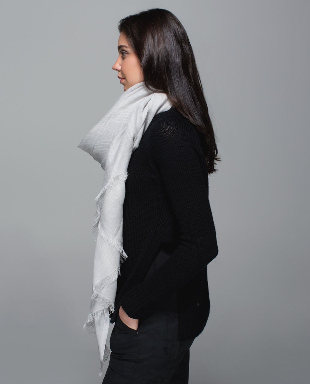 Lululemon Mudra Scarf - Silver Spoon / Ghost / Black