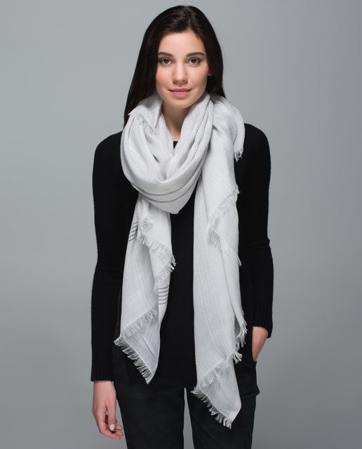 Lululemon Mudra Scarf - Deep Coal - lulu fanatics