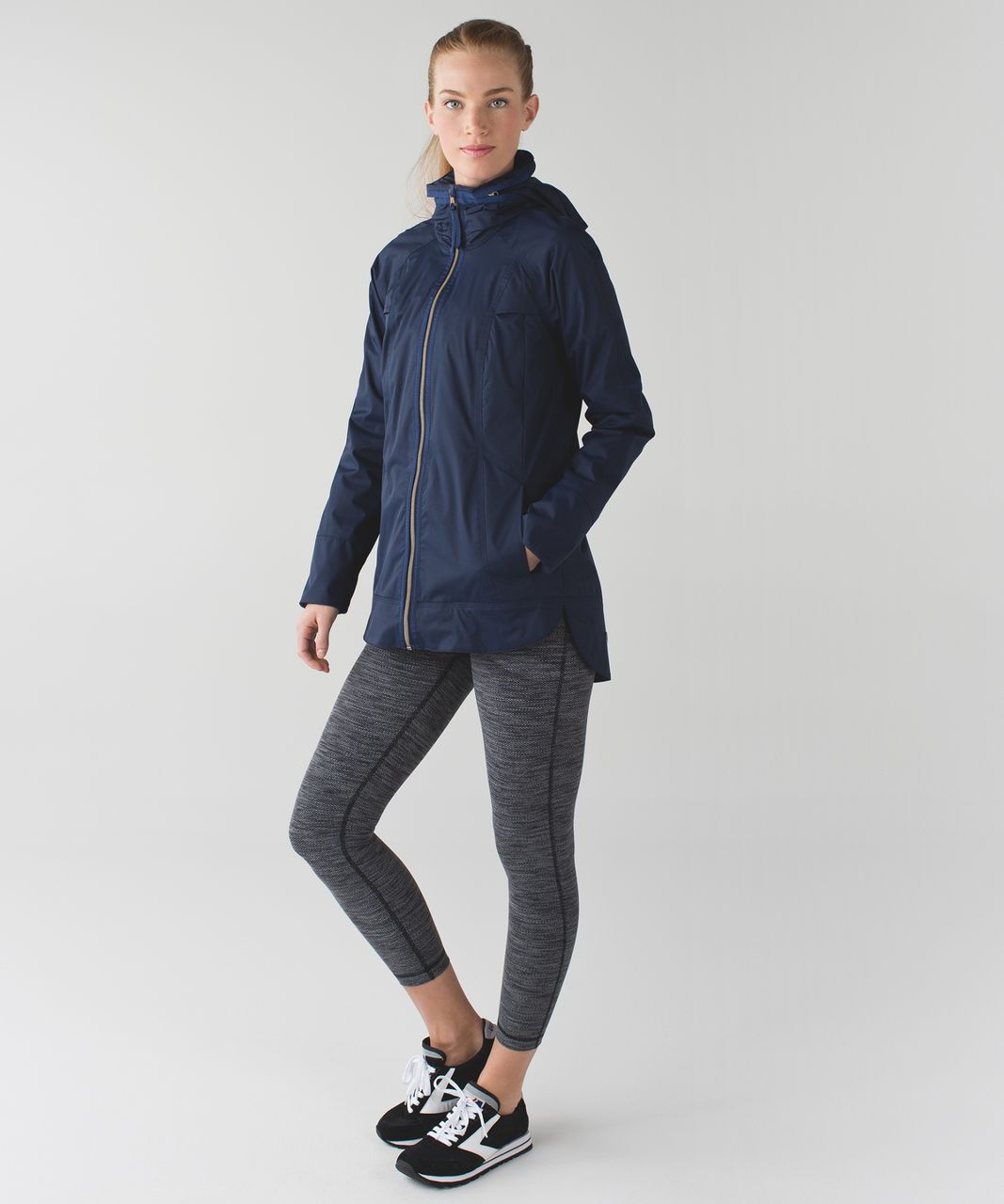 Lululemon Fo Drizzle Jacket - Deep Navy