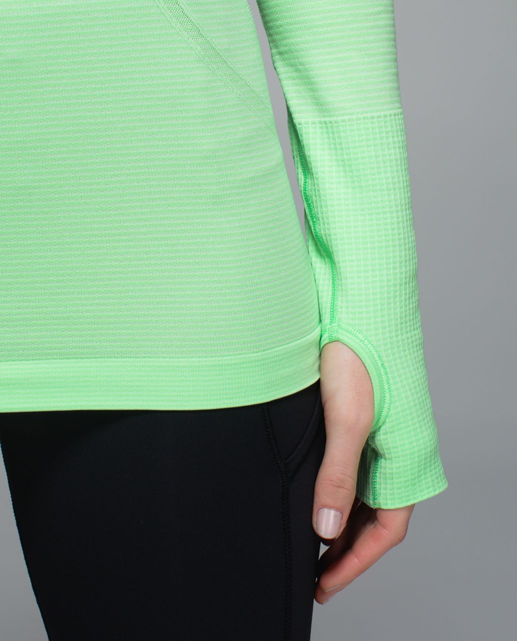 Lululemon Swiftly Tech Long Sleeve Crew - Heathered Scream Green