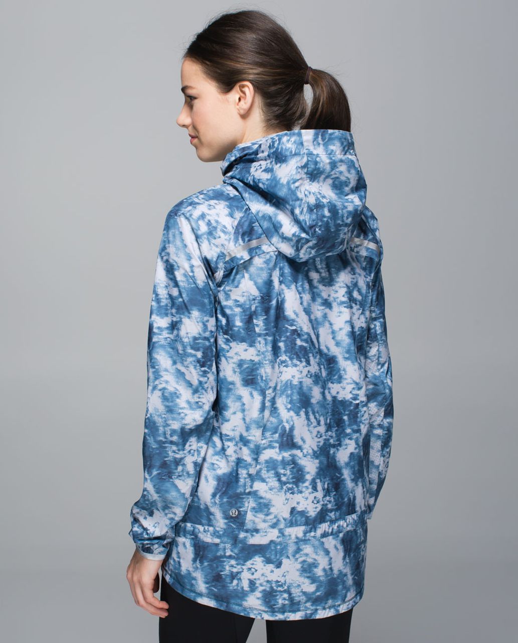 Lululemon Miss Misty Jacket II - Sea Side Silver Fox Alberta Lake