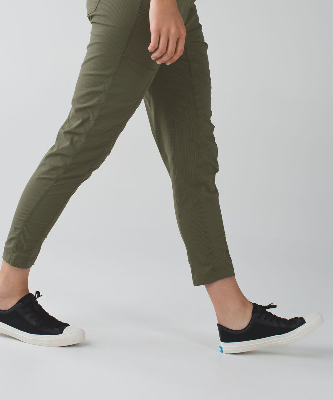 Lululemon Street To Studio Pant II *Unlined 28 - Barracks Green - lulu  fanatics