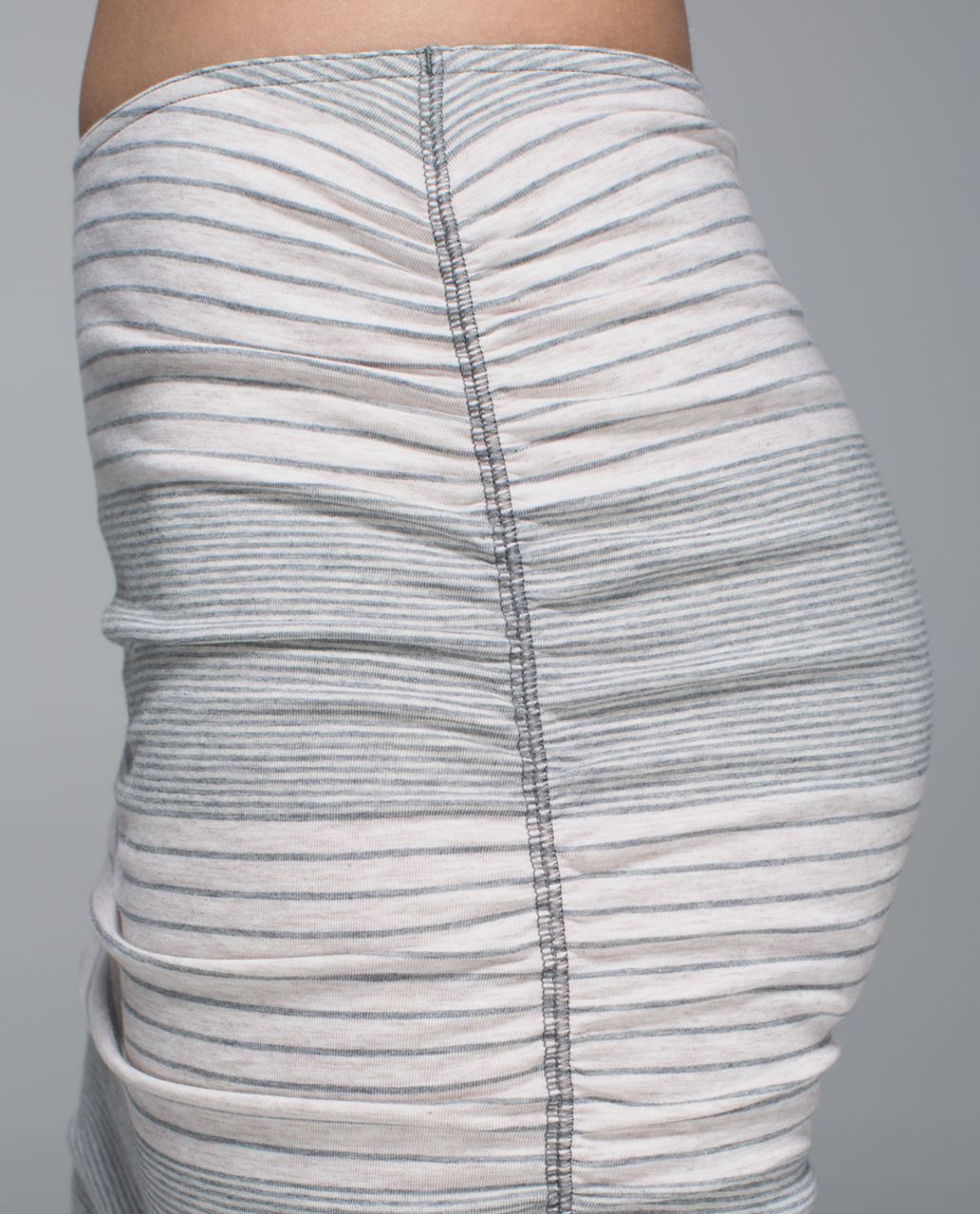 Lululemon Breezy Skirt - Double Vision Stripe Heathered Medium Grey Heathered Dune / Heathered White