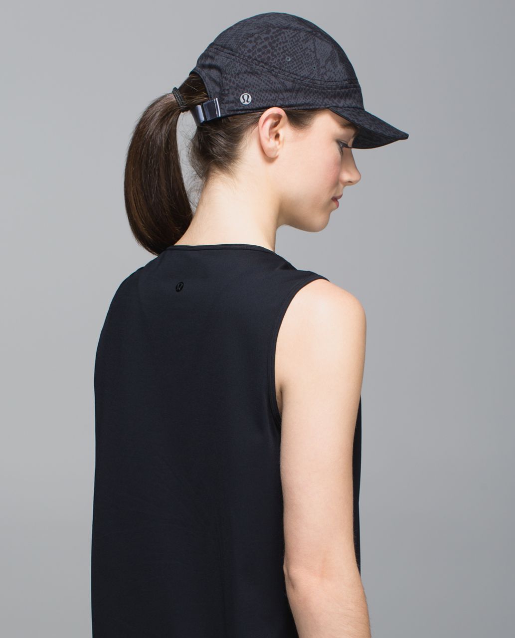 Lululemon Race To Place Run Hat - Desert Snake Deep Coal Black / Black