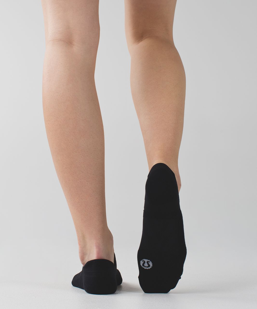 Lululemon Women's Ultimate No Show Run Sock *Ergo Toes - Broken Chevron Black White