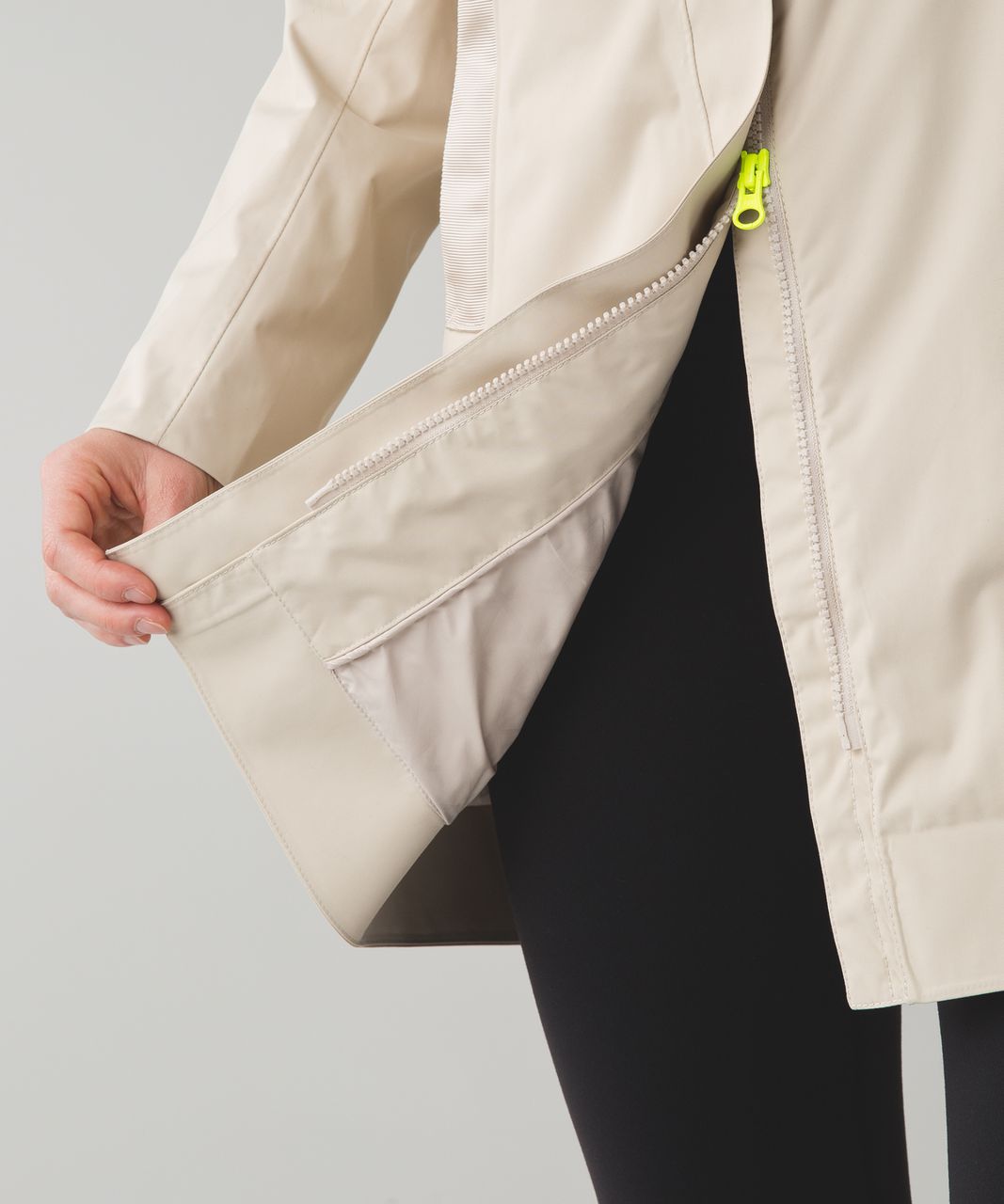 Lululemon Rain On Jacket - Cashew