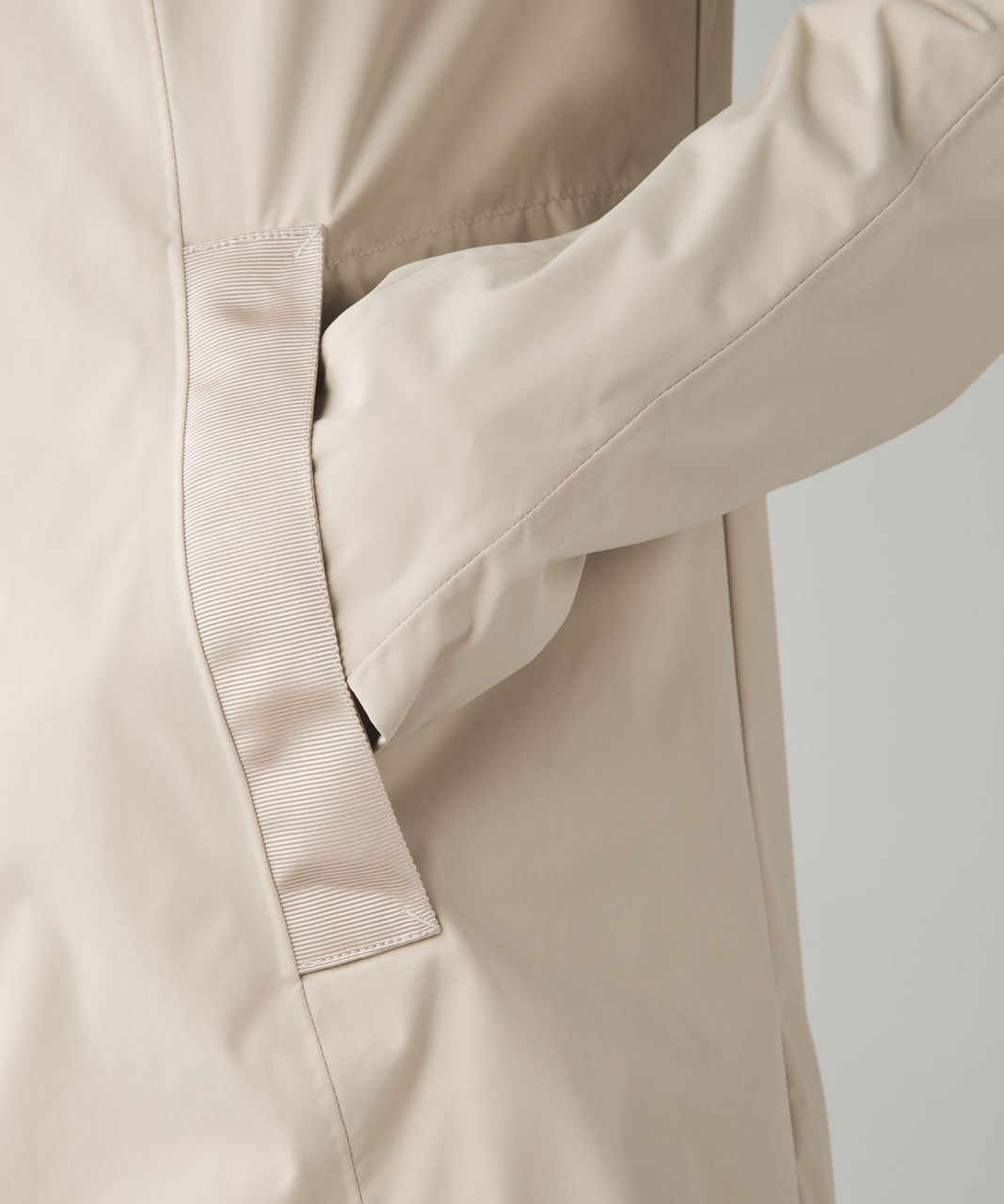 Lululemon Rain On Jacket - Cashew