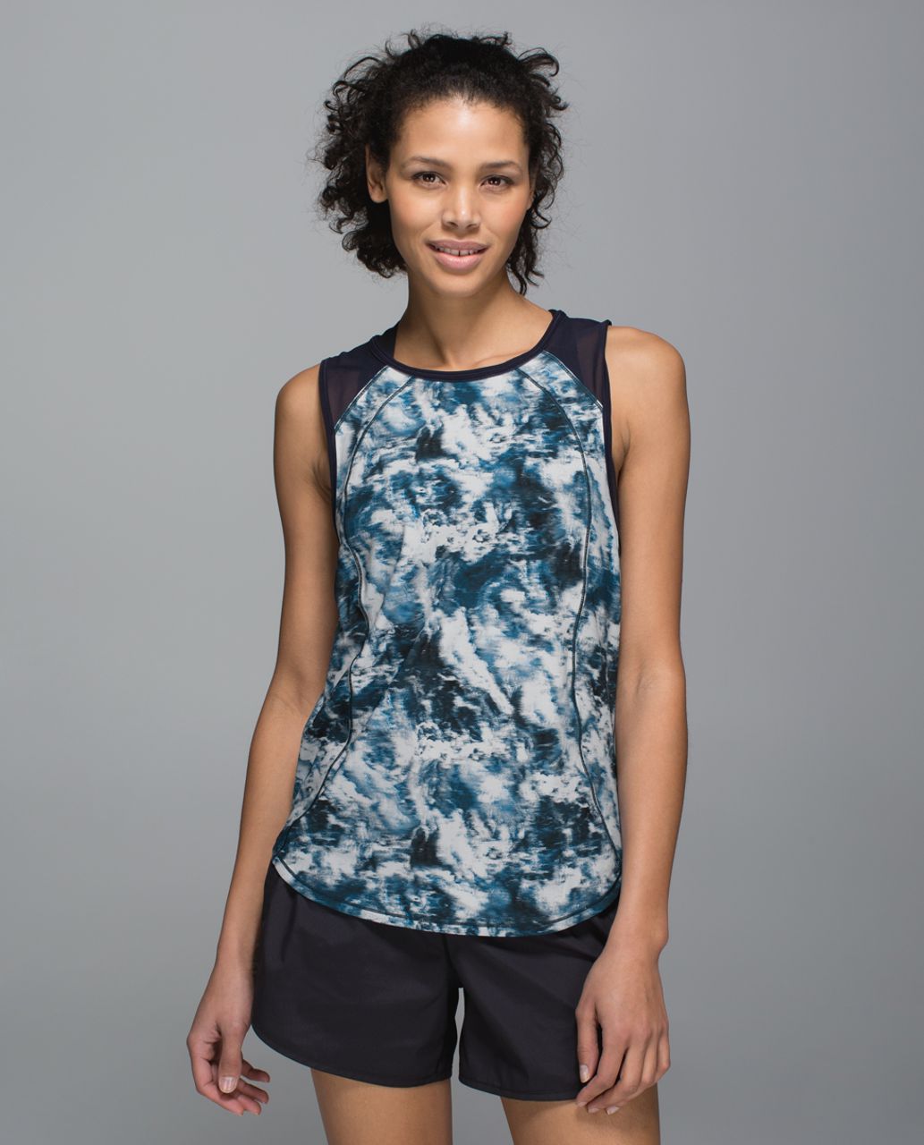 Lululemon Sculpt Tank - Sea Side Silver Fox Alberta Lake / Naval Blue