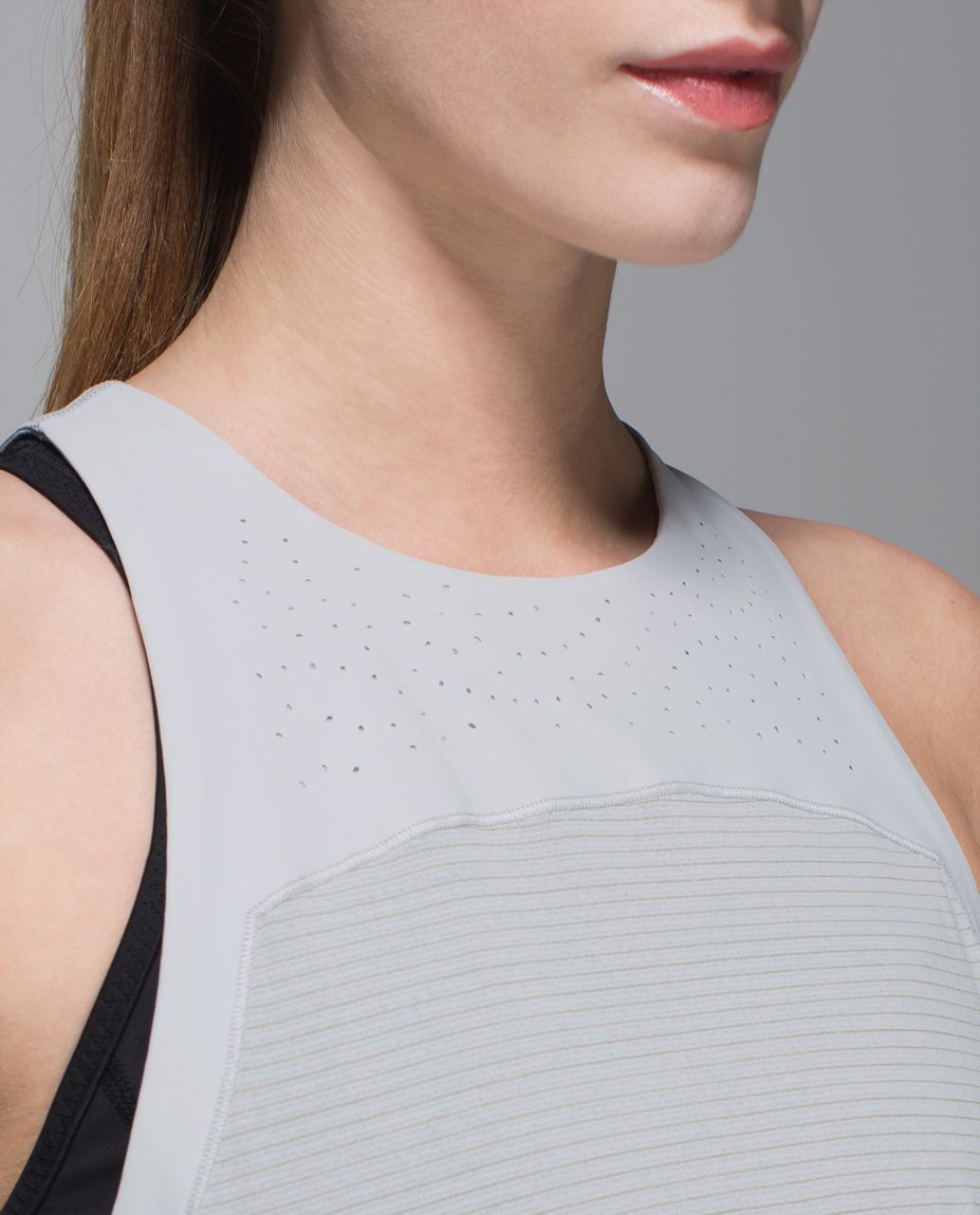 Lululemon Clip-In Tank - Silver Spoon