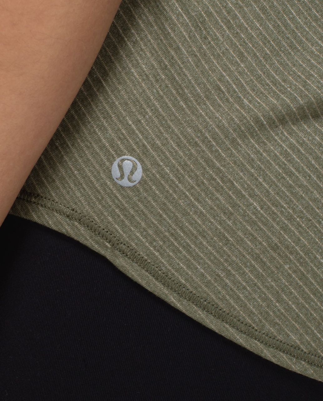 Lululemon Wild Tank - Heathered Fatigue Green / Mystic Jungle Fatigue Green Black