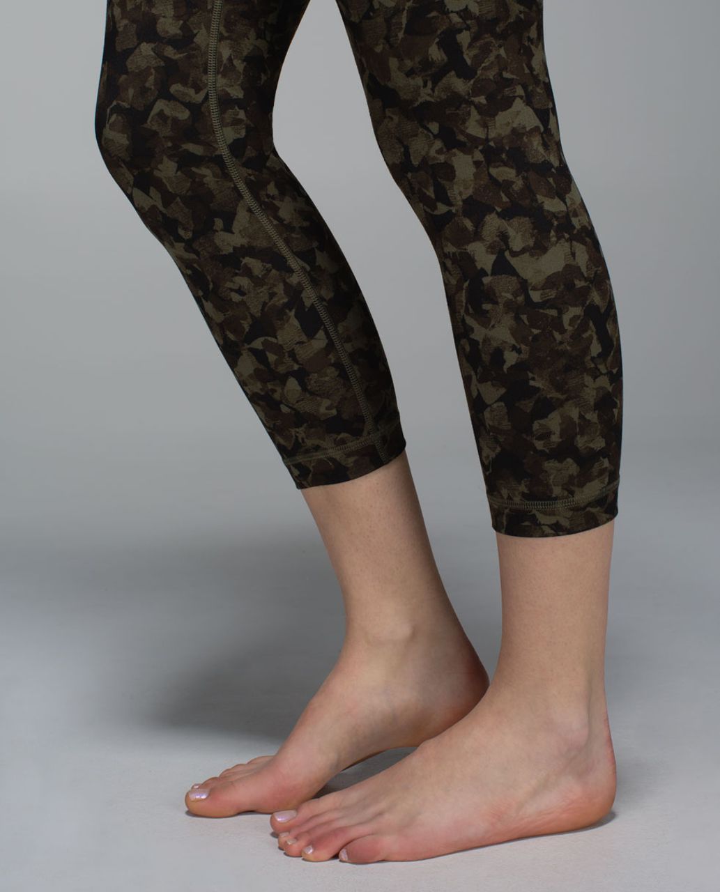 Lululemon Wunder Under Crop II *Full-On Luon (Roll Down) - Mystic Jungle Fatigue Green Black