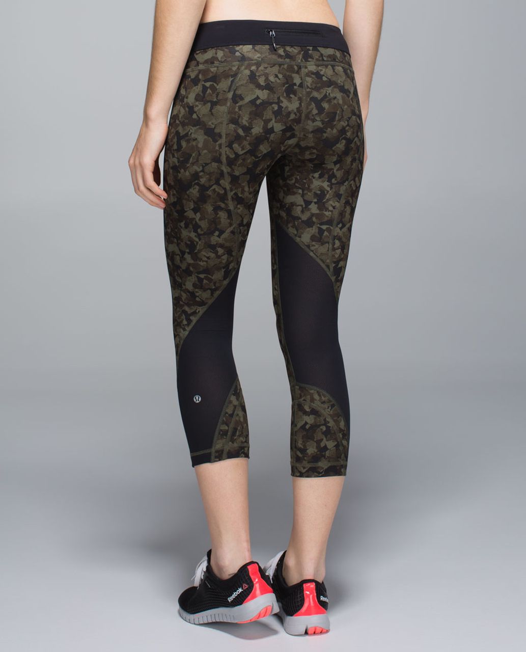 Lululemon Run: Inspire Crop II *Full-On Luxtreme (Mesh) - Mystic Jungle  Fatigue Green Black / Black - lulu fanatics