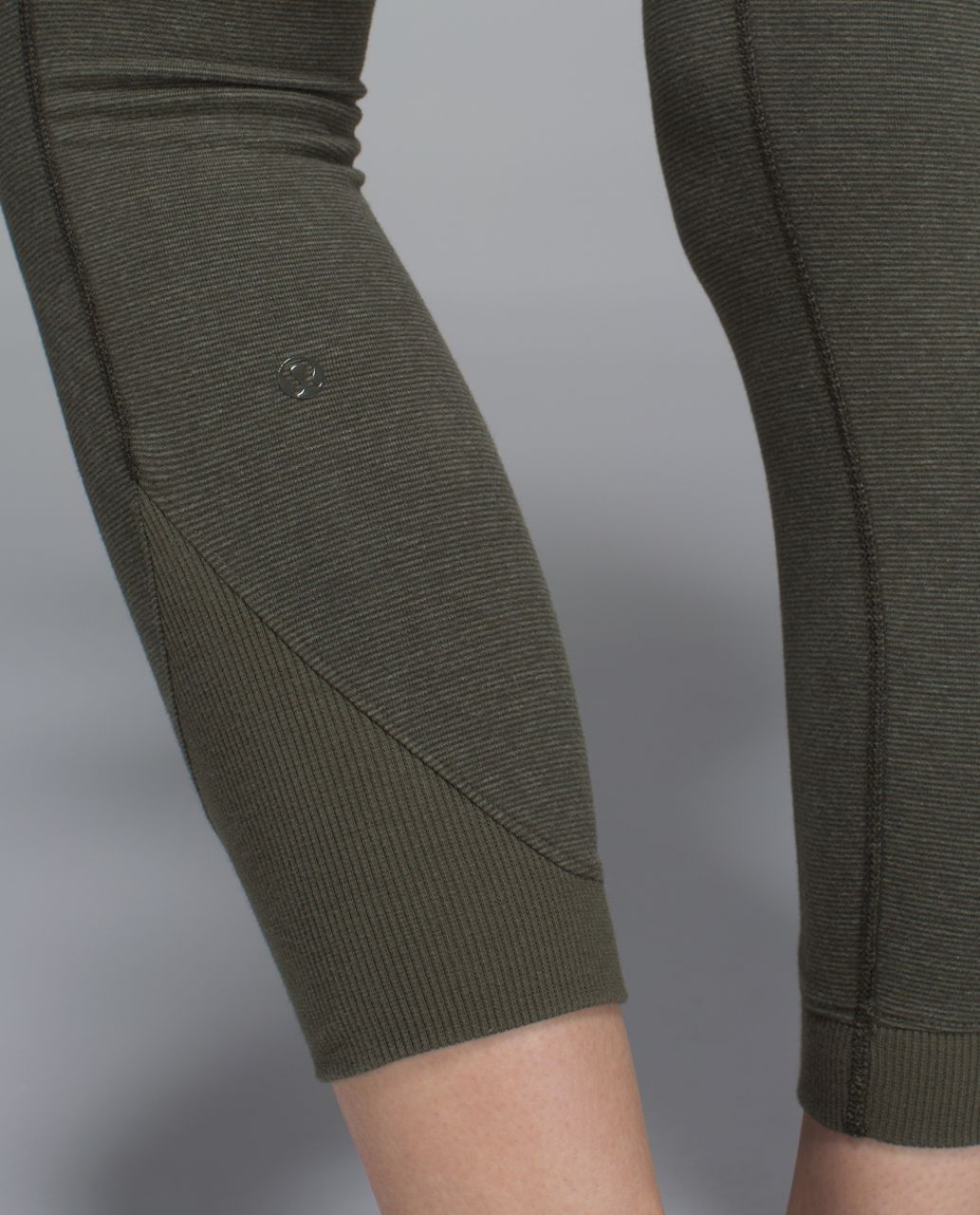 Lululemon Refine Crop - Wee Stripe Heathered Fatigue Green Deep Camo / Heathered Deep Camo / Fatigue Green