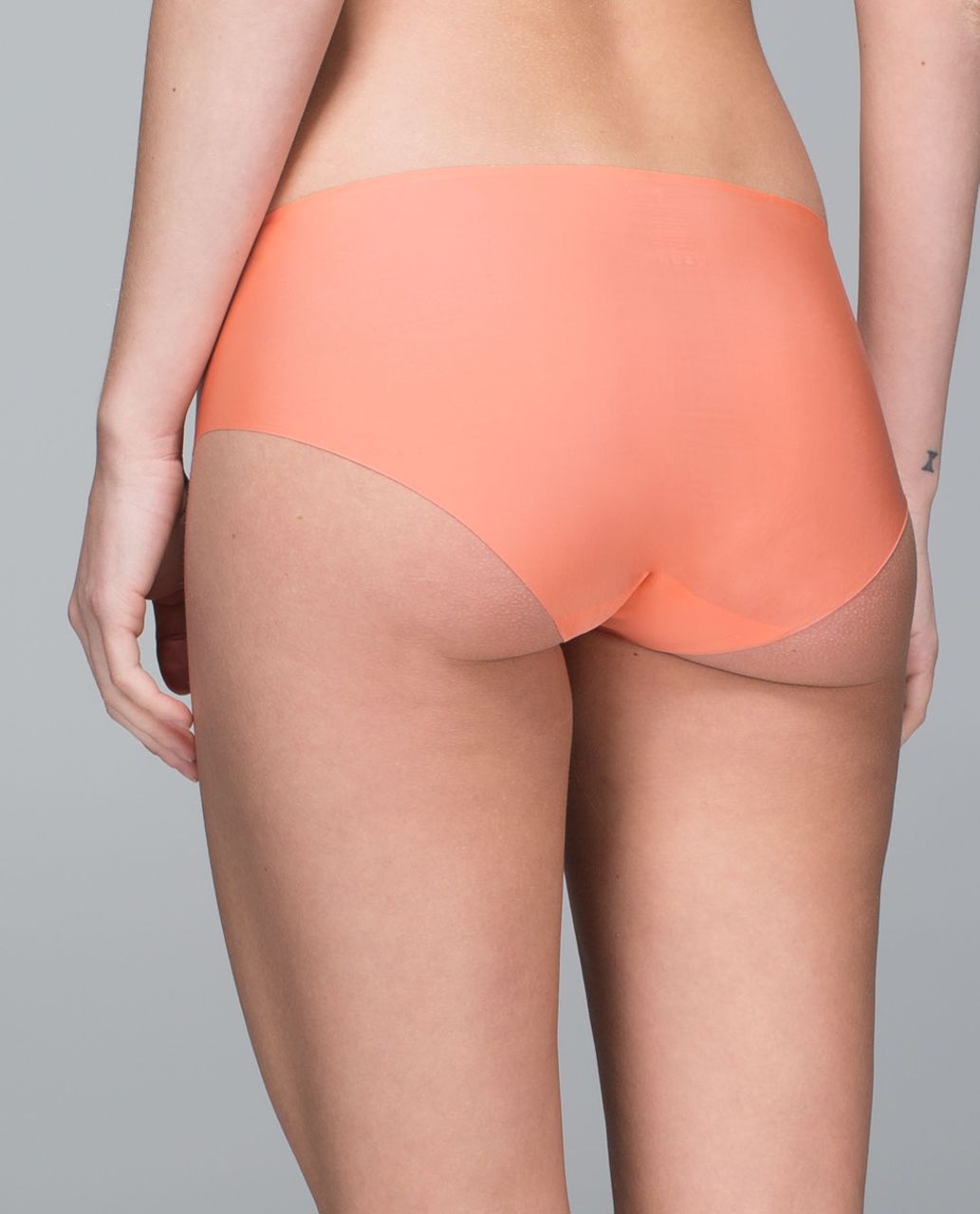 Lululemon Light As Air Hipster - Plum Peach