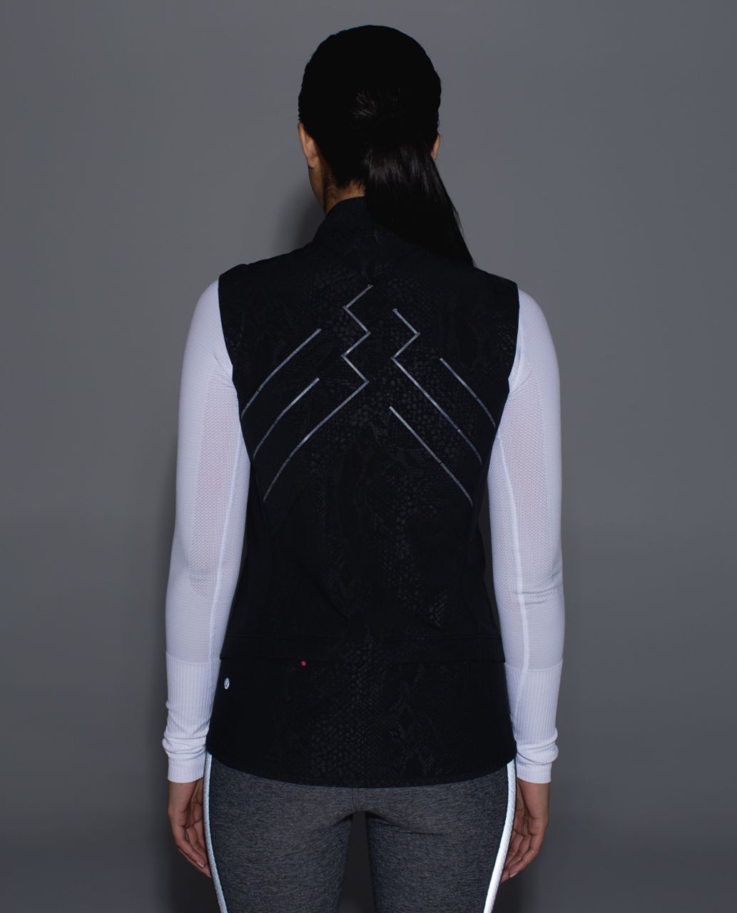 Lululemon Light Speed Vest - Desert Snake Embossed Black