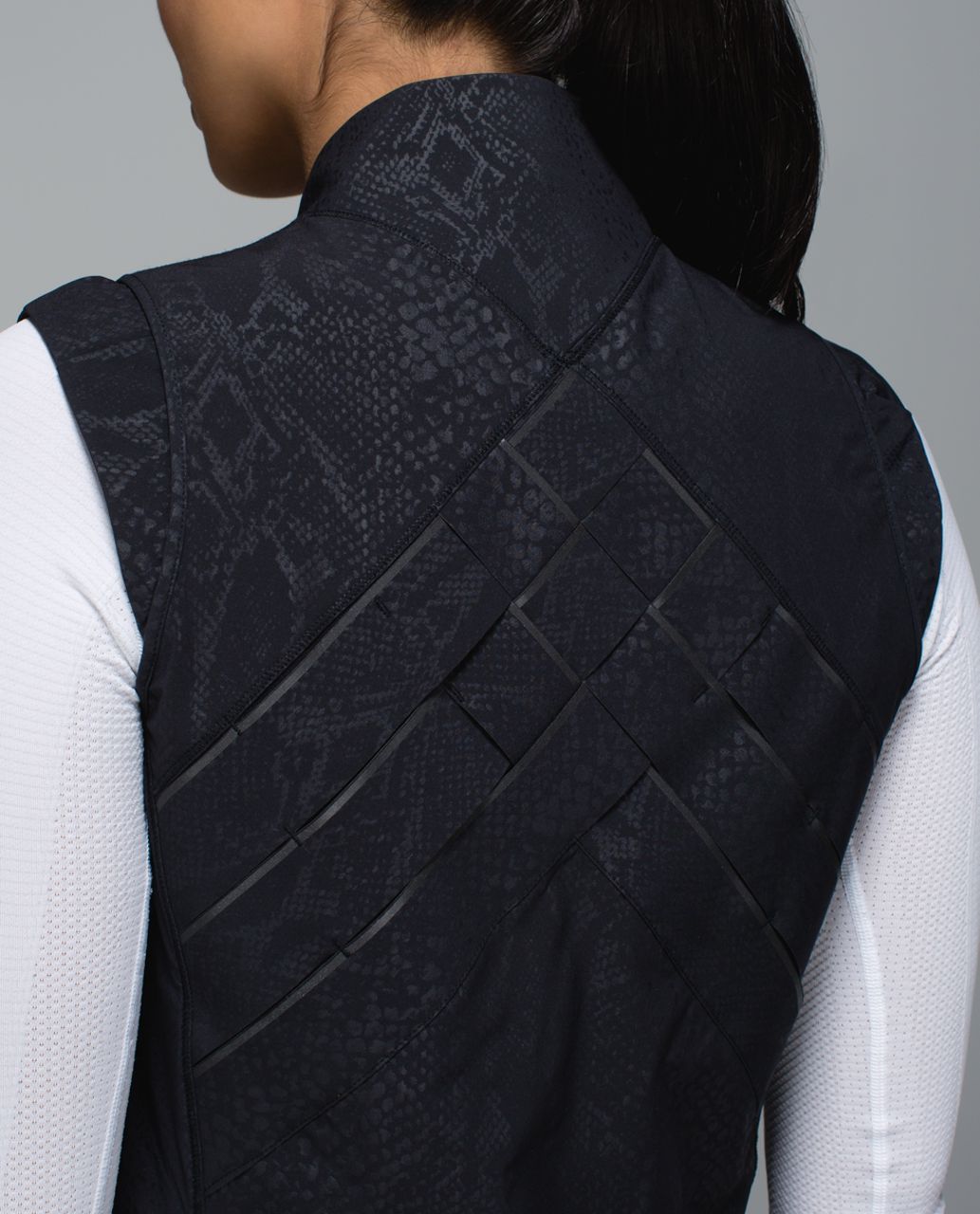 Lululemon Light Speed Vest - Desert Snake Embossed Black