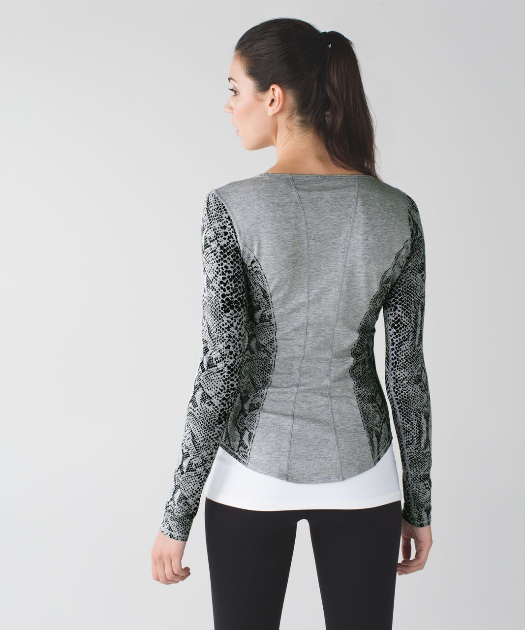 Lululemon Between The Lines Long Sleeve - Heathered Medium Grey / Desert Snake Deep Coal Black