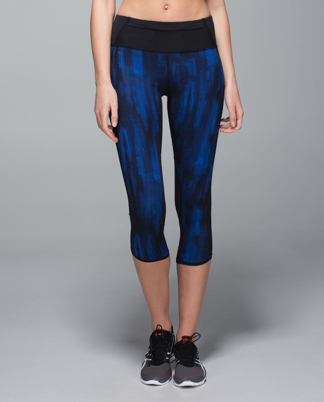 Lululemon Pace Pusher Crop *Full-On Luxtreme - Nightsky Harbor Blue Black / Black