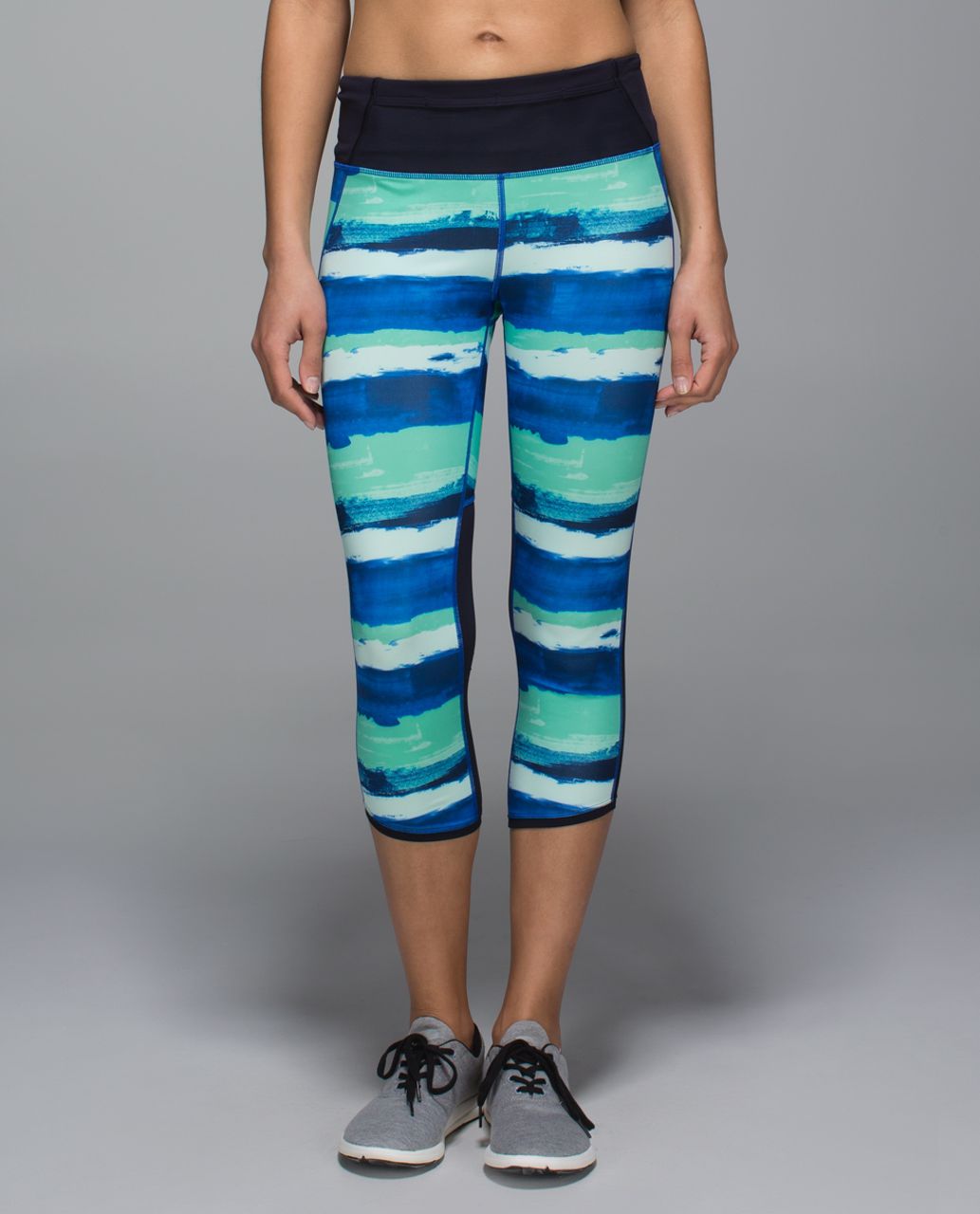 Lululemon Pace Pusher Crop *Full-On Luxtreme - Brush Strokes Harbor Blue Menthol / Deep Navy